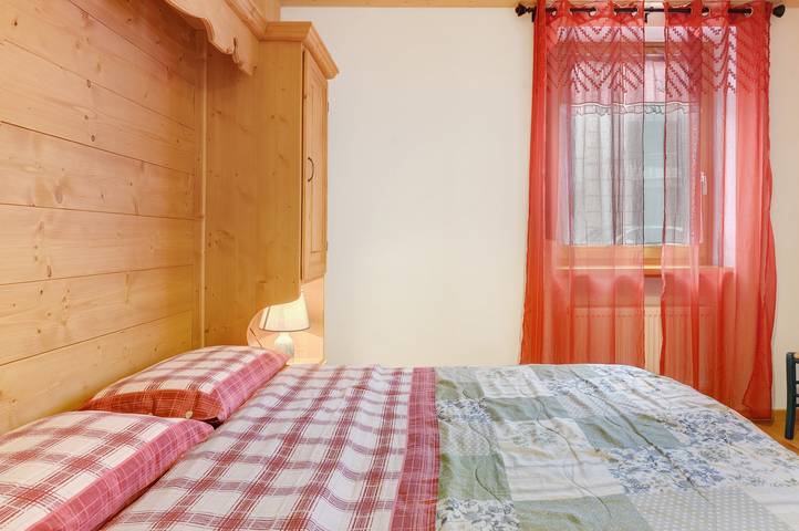 Appartamento intero, Appartamento 'Piano Terra 2' con vista sulle montagne, terrazza privata e Wi-Fi in Romeno, Val di Non