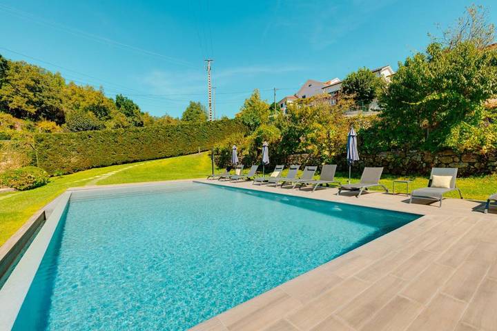 Casa de férias para 6 pessoas, com Terraço e Jardim e ainda Piscina and Vista em São Pedro do Sul
