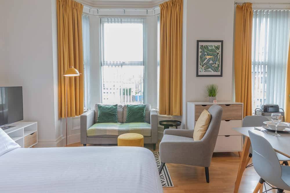 Entire apartment, No3a Fulwood Heights - Beautiful Studio nr hosp in Preston, Lancashire