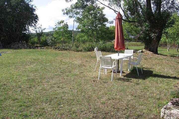 Location de vacances pour 4 personnes, avec piscine à Sainte-Foy-de-Longas - 4