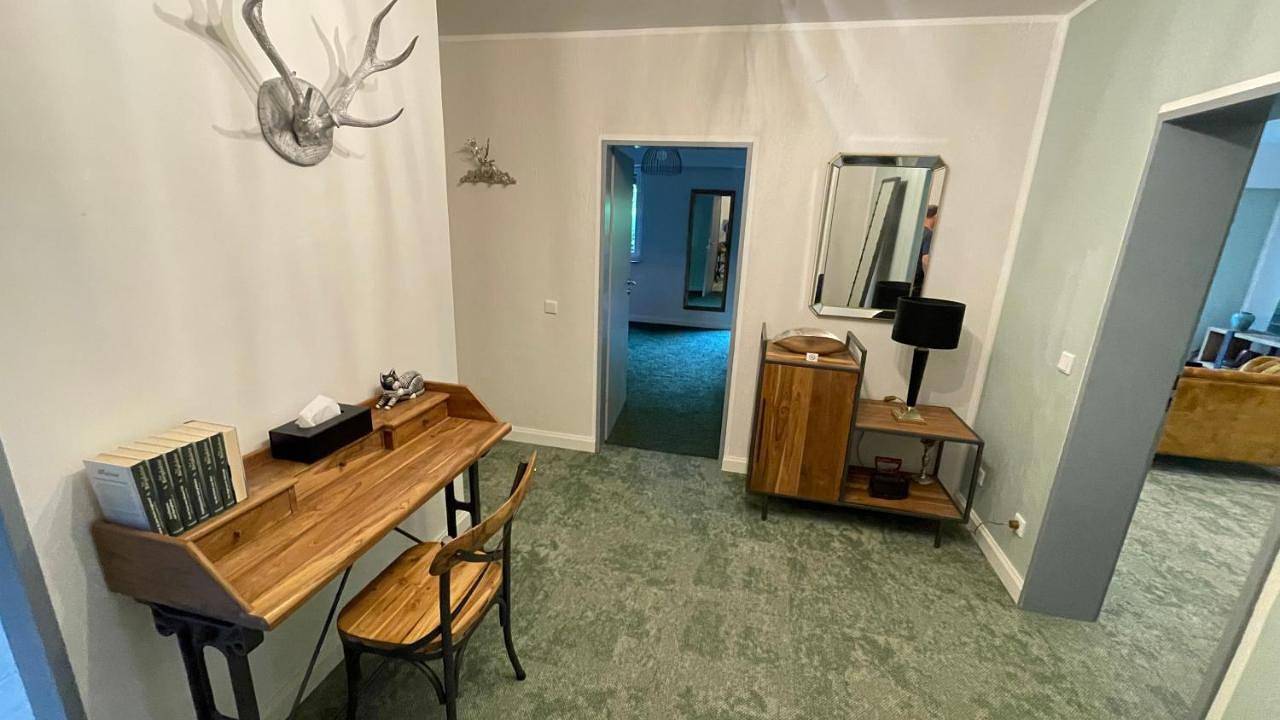Ganze Wohnung, Besotel Erkrath - 20 Wohnungen 2 Standorte 35 Schlafzimmer 29 Badezimmer 52 Betten für 73 Gäste in Erkrath, Kreis Mettmann