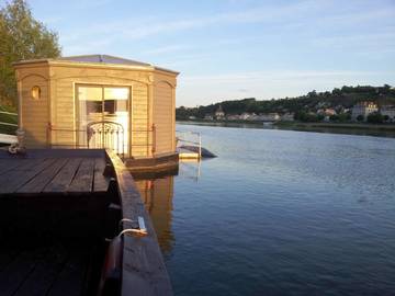 Bateau pour 6 personnes, avec terrasse et vue dans les Pays de la Loire