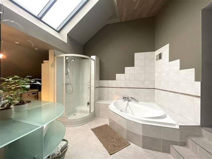 Location de vacances pour 2 personnes, avec jacuzzi ainsi que terrasse et sauna à Boom - 3
