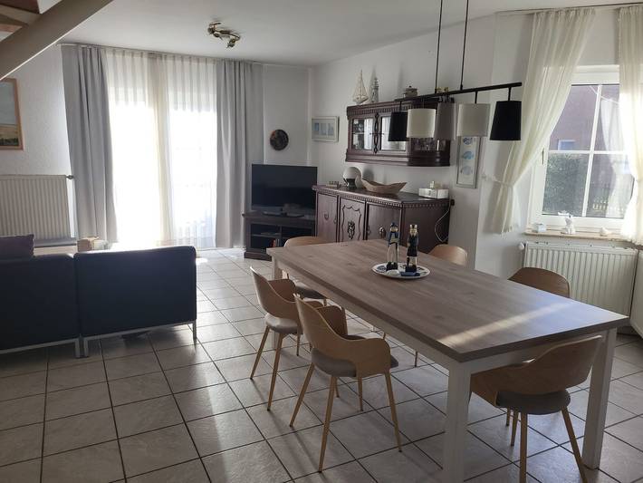 Ferienhaus für 6 Personen, mit Terrasse und Garten in Greetsiel