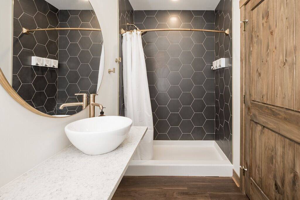 Work & Wander | Cafés & Cozy Comforts in Pierce County (WI)