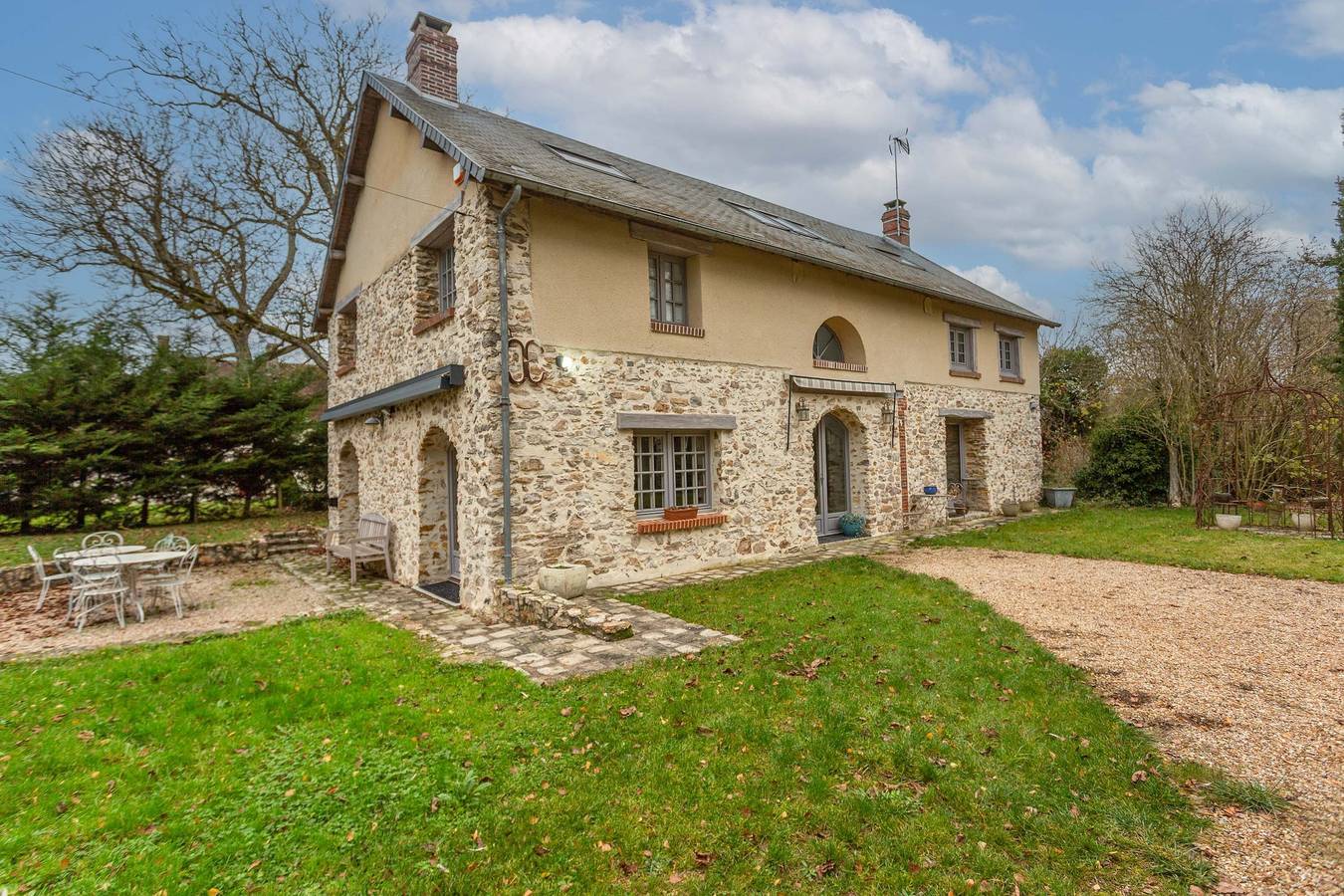 Casa de vacaciones para 7 personas con jardín in Región de Dreux