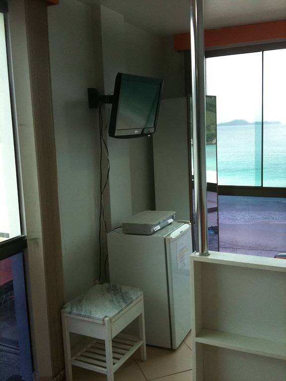 Ferienwohnung für 4 Personen, mit Pool und Balkon - 1