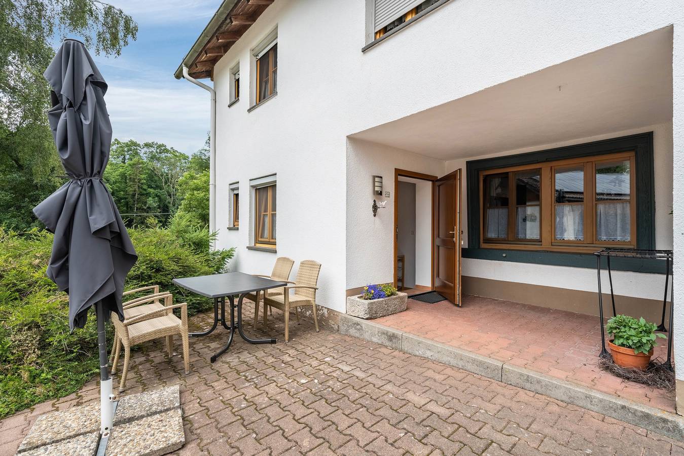 Ganze Wohnung, Apartment „Fichte“ mit gemeinsamer Terrasse, Garten und Wlan in St. Georgen, Mittlerer Schwarzwald