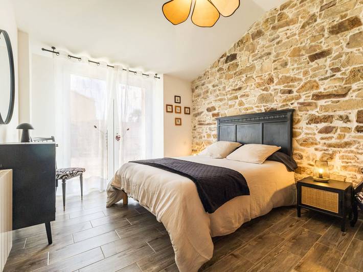 Gîte charmant entre Nantes et la mer avec jacuzzi, jardin et vélos in Port-Saint-Père, Région de Nantes