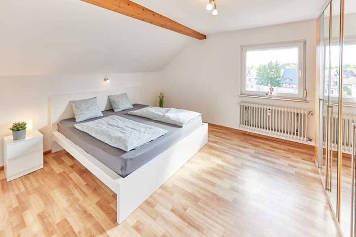 Ganze Wohnung, Charmant, zentral, nur 5 Gehminuten vom Park in Europa-Park, Rust