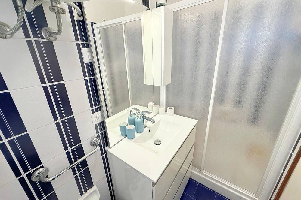 Entire apartment, Halifax in Lido delle Nazioni, Ferrara Province