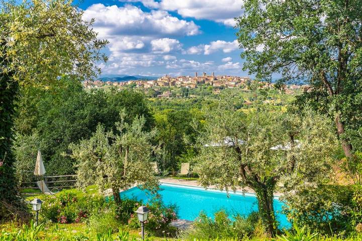 Vakantiehuis 'Il Granaio' met zwembad, privé terras & Wi-Fi in Monte San Savino, Chianti