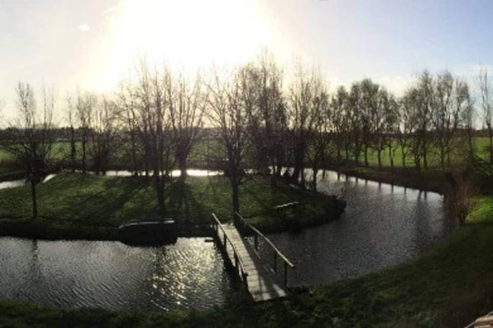 Location de vacances pour 13 personnes, avec jardin et terrasse à Socx