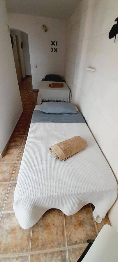 Gîte pour 10 personnes, avec terrasse, animaux acceptés à Es Castell - 4
