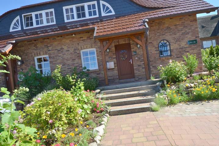 Ferienhaus für 8 Personen, mit Sauna und Garten, mit Haustier auf Rügen