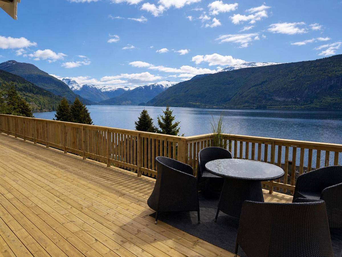 Faleide Panorama Private Fjord View Cabin with Large Terrace in Stryn 