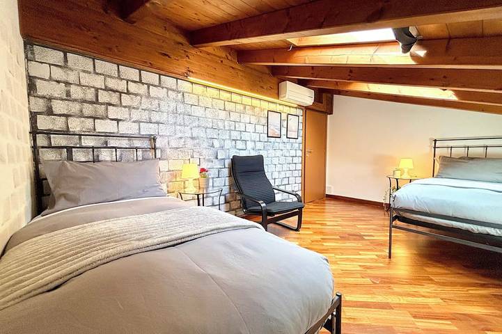 Ganze Wohnung, Casa Lory S - Zweizimmer-Penthouse nur wenige Schritte vom See entfernt in Bellagio, Gemeinde Bellagio
