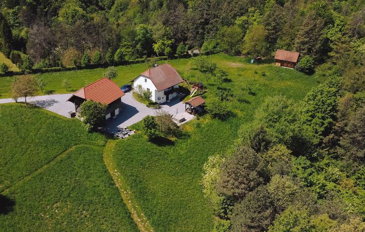 Ferienhaus für 5 Personen, mit Garten und Terrasse sowie Sauna