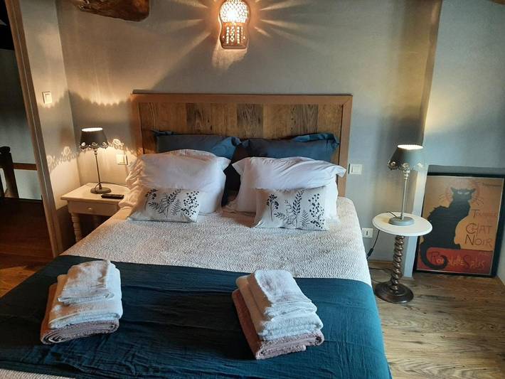 Location de vacances pour 6 personnes, avec piscine ainsi que terrasse et vue, animaux acceptés à Tayrac - 4