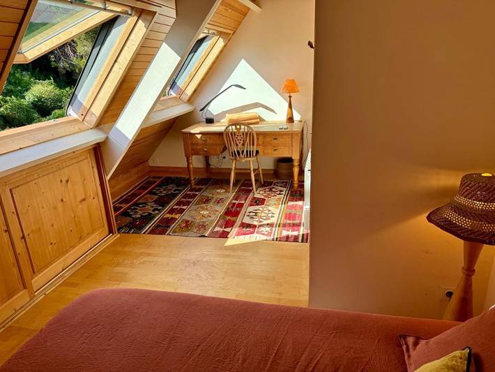 Chambre d’hôte pour 2 personnes, avec vue et jardin