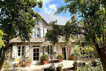 Gîte pour 6 personnes, avec jardin à Heugueville-sur-Sienne