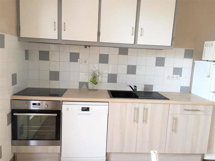 Location de vacances pour 7 personnes, avec vue ainsi que vue sur le lac et jardin, animaux acceptés à Saint-Hilaire-les-Places - 2