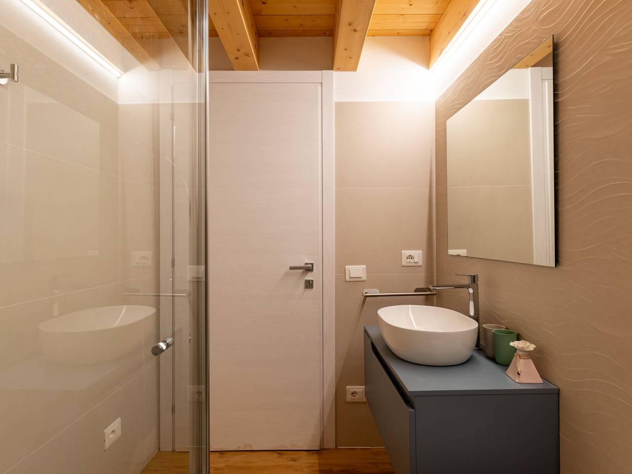 Appartement entier, L'Isola in Brenzone, Montagnes autour du lac de Garde