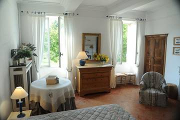 Maison De Vacances pour 30 Personnes dans Crillon-le-Brave, Parc naturel régional du Mont-Ventoux, Photo 3