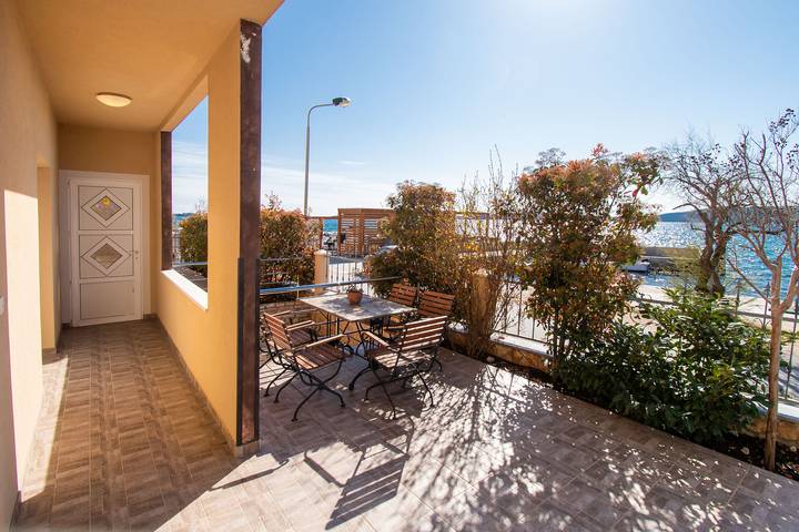 Ganze Wohnung, Apartments Superba in Brodarica, Šibenik-Knin