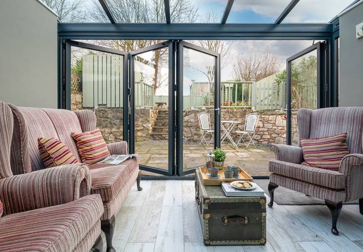 Holiday rental for 6 people, with Terrace and Garden in Flintshire