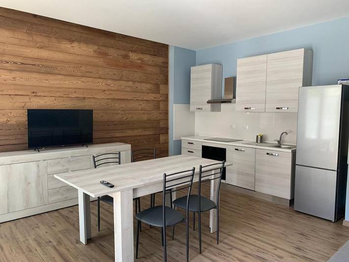 Location de vacances pour 4 personnes, avec terrasse et vue, animaux acceptés à Paesana