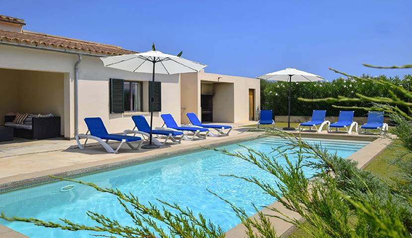 Finca für 8 Personen, mit Garten und Terrasse in Cala Mendia - 2