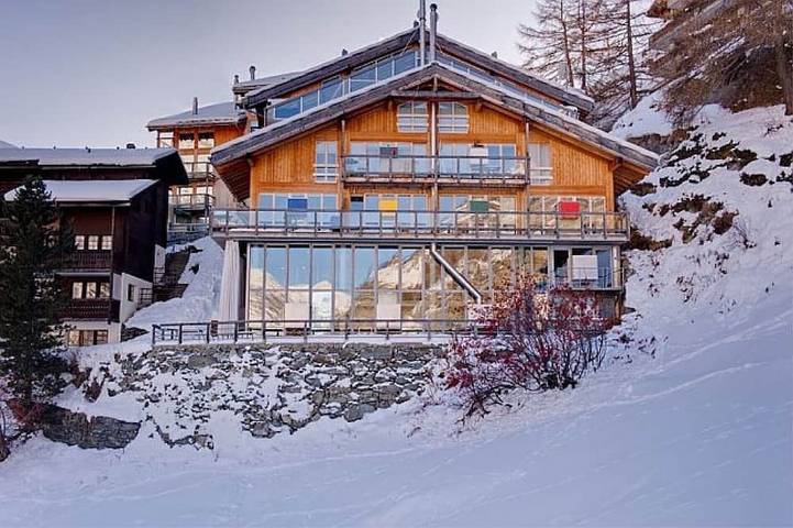 Chalet für 6 Personen, mit Whirlpool und Sauna sowie Balkon in Zermatt