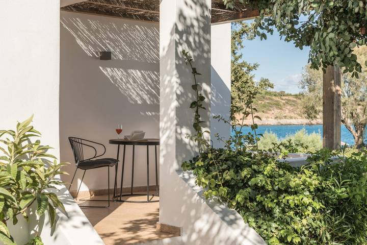 Villa for 2 people, with Ocean view and Balcony as well as Terrace in Agios Nikolaos