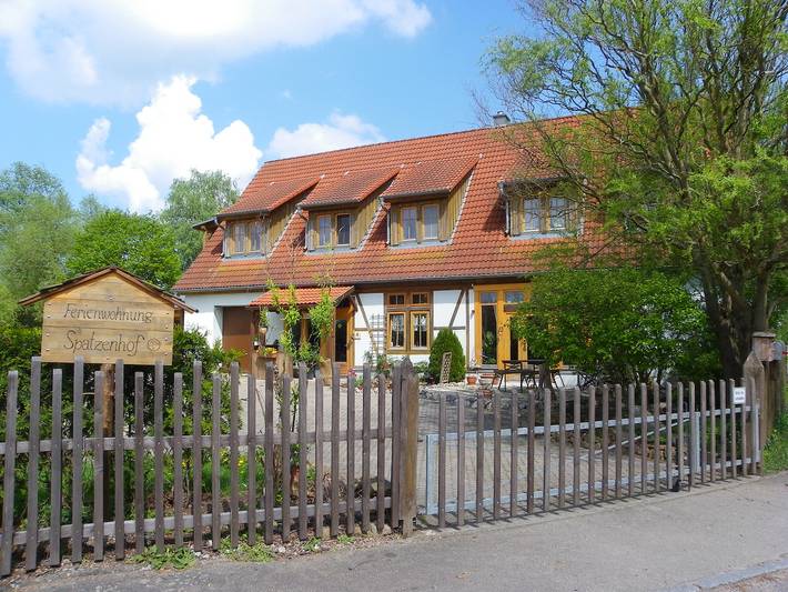 Ferienwohnung für 4 Personen, mit Balkon und Balkon/Terrasse sowie Garten