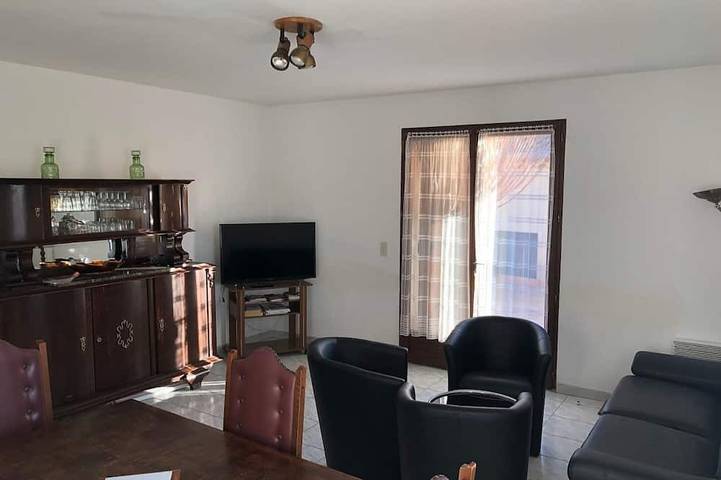 Gîte pour 4 personnes, avec piscine et jardin à Tavernes - 3