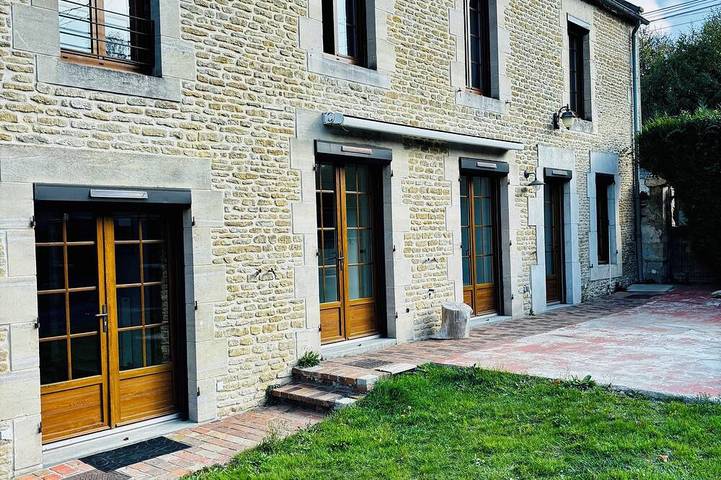 Maison de vacances pour 8 personnes, avec jardin ainsi que terrasse et piscine