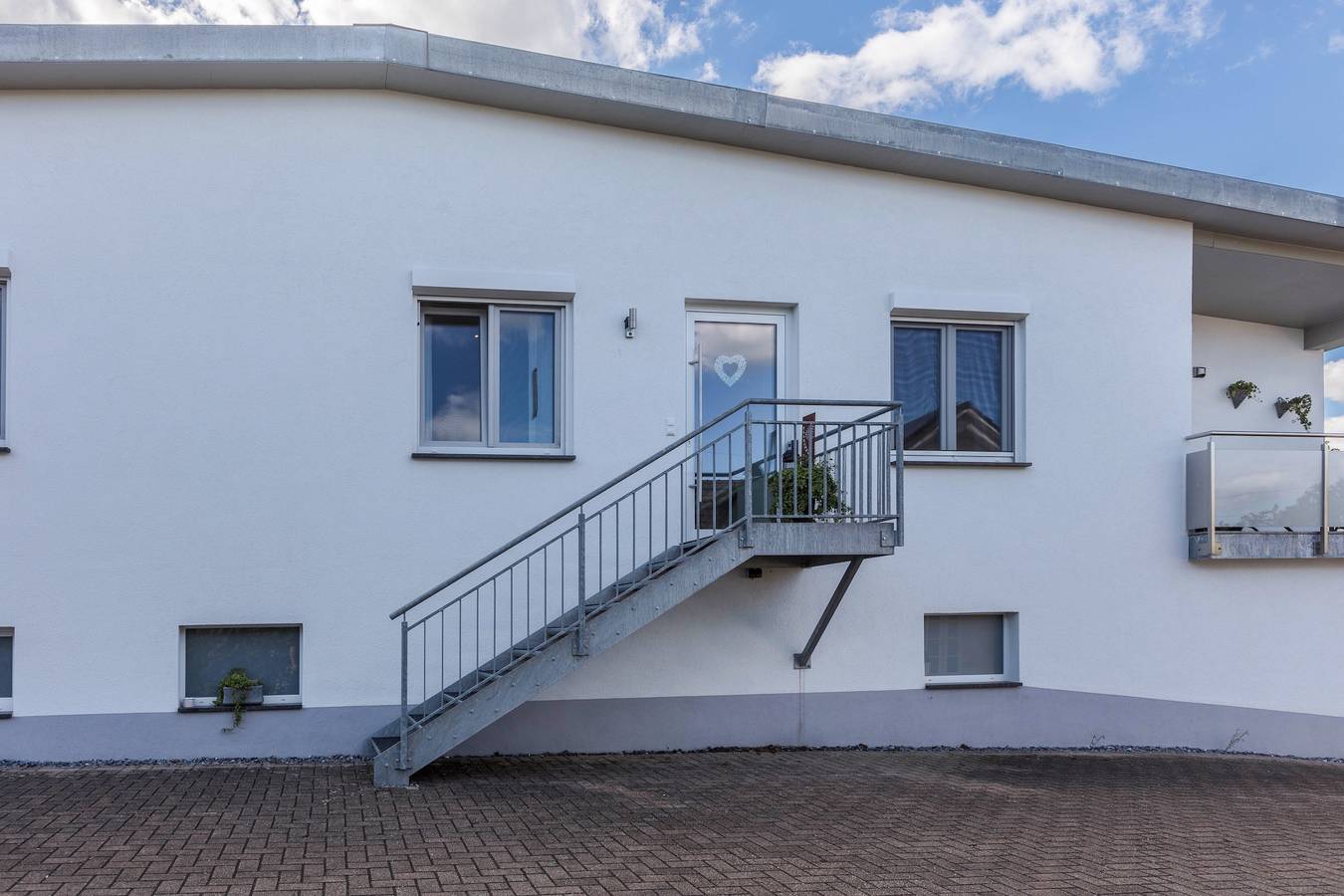 Ganze Wohnung, Ferienwohnung "Happy" mit Balkon und Wlan in Weilheim, Südschwarzwald