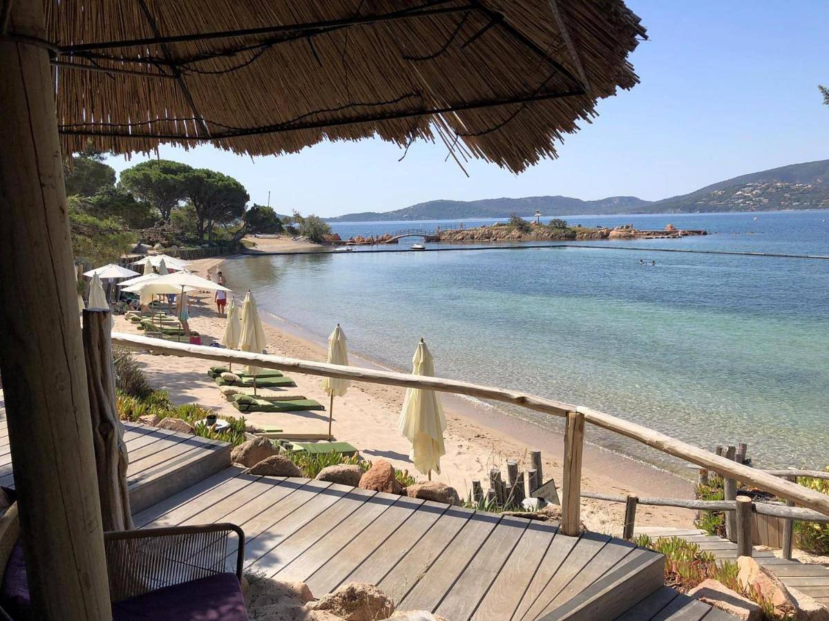 Family Junior Suite in Cala Rossa, Lecci