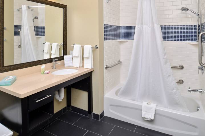 Studio entier, Staybridge Suites Rochester - Commerce Dr Nw in Rochester (MN), Comté d'Olmsted