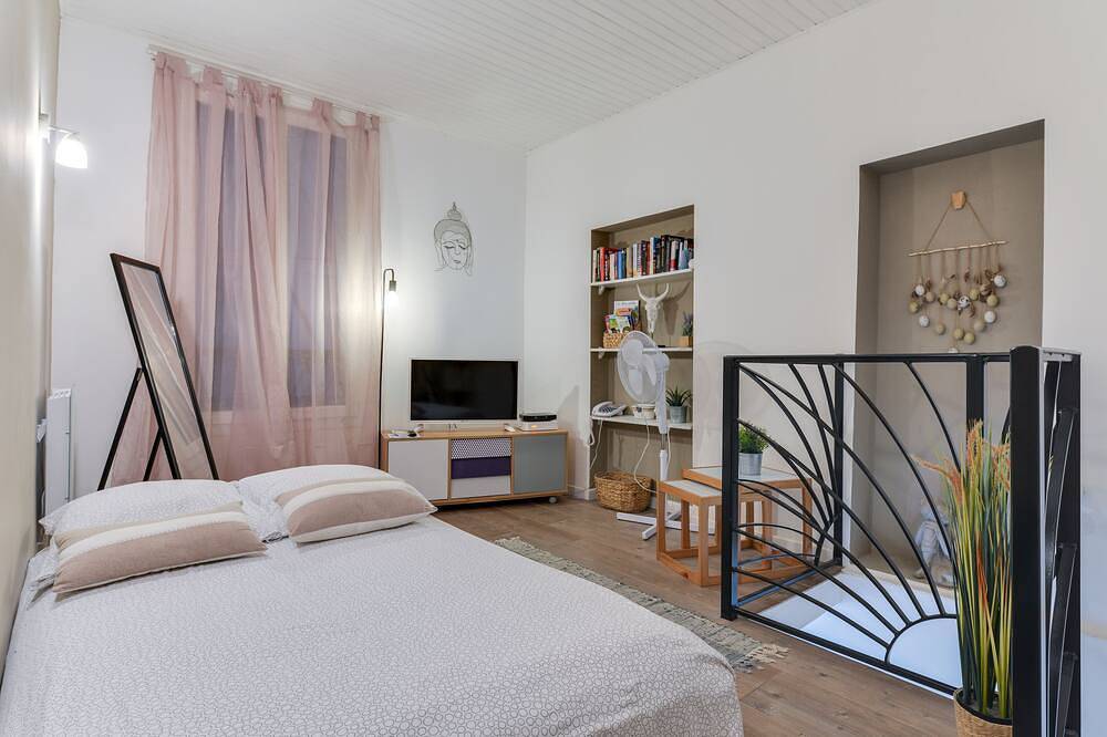 Maison 3* calme et charme centre historique Béziers in Béziers, Côte d'Améthyste