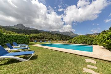 Villa in Pollença, Serra de Tramuntana für 12 