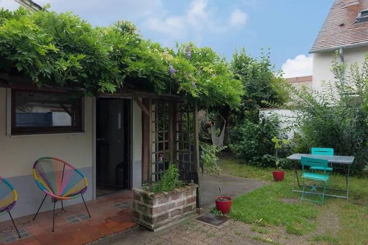 Location de vacances pour 4 personnes, avec Terrasse et Jardin à Olivet