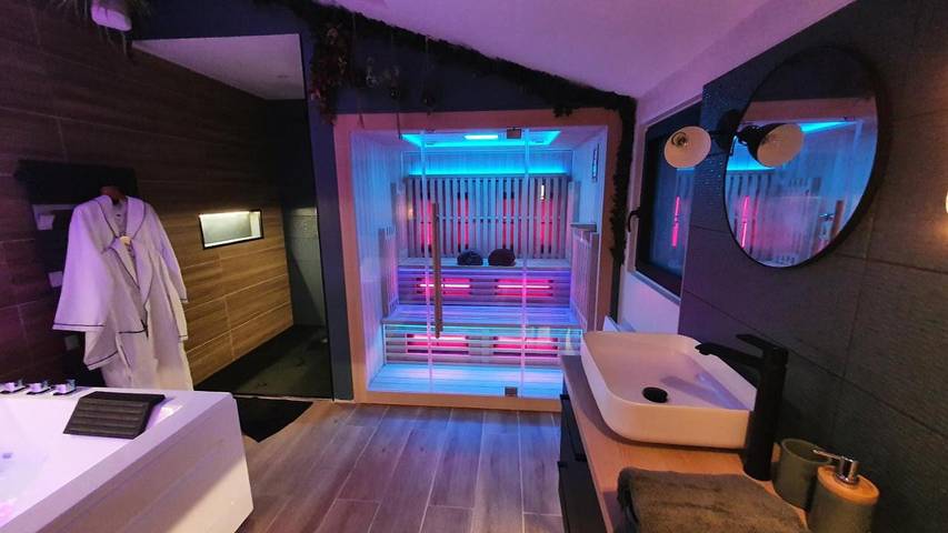 Gîte pour 4 personnes, avec jacuzzi ainsi que sauna et terrasse, animaux acceptés dans Saint-Jean-de-la-Neuville