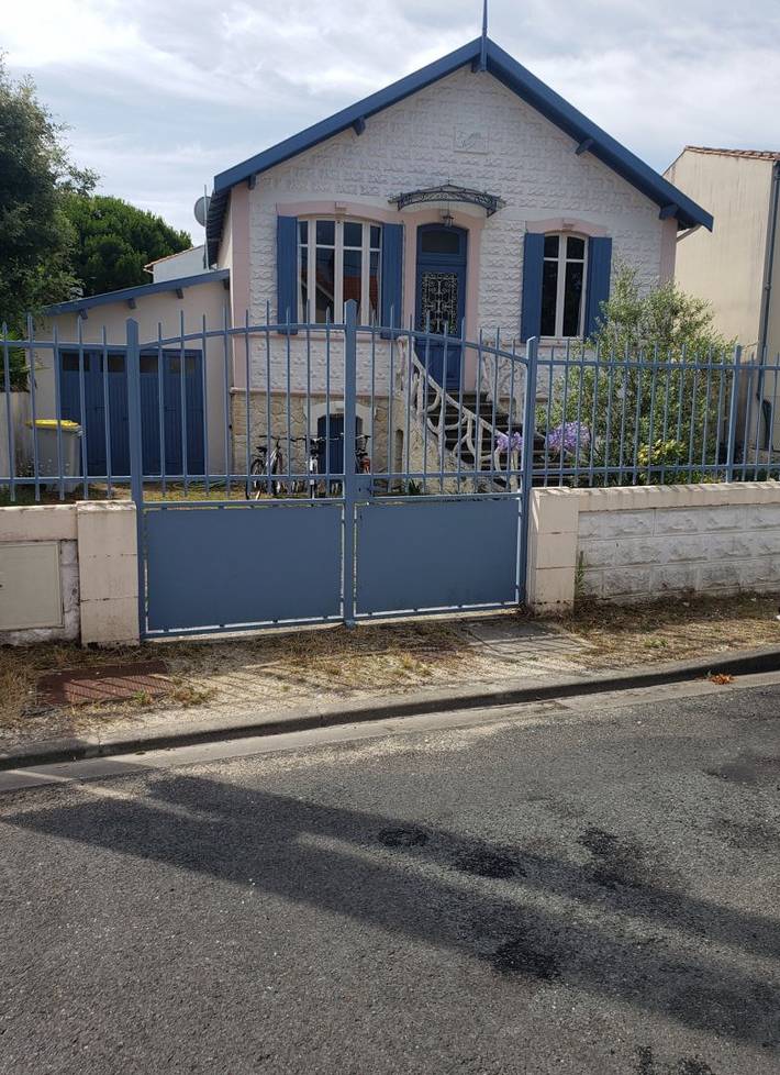 Gîte pour 10 personnes, avec jardin en Charente-Maritime - 2
