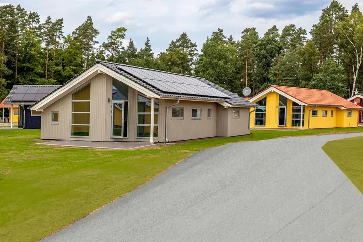 Casa de vacaciones para 2 personas, con terraza y jardín además de vistas y sauna - 1