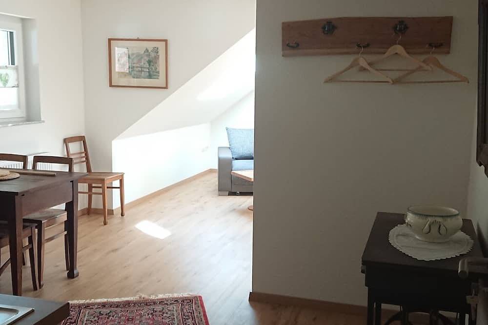 Ganze Wohnung, Mitten in der Natur gelegene Ferienwohnung Albpartments Koch in Meßstetten, Neckar-Alb