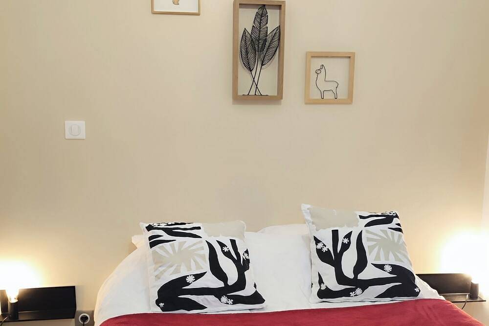 Appartement entier, Strasbourg : Deux Chambres & Garage in Strasbourg, Région de Strasbourg
