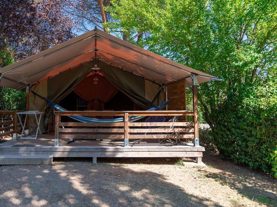 Flower Camping Provence Vallée - Tienda 5 personas - Flor Libre sin instalaciones sanitarias ni suministro de agua in Manosque, Parque natural regional del Luberon