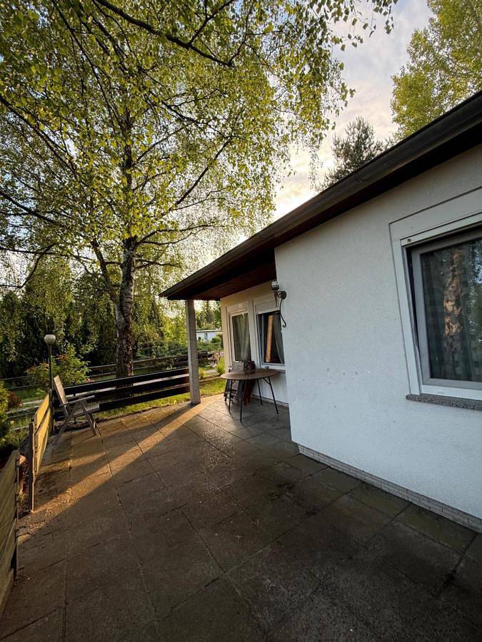 Ferienhaus für 3 Personen, mit Terrasse und Garten